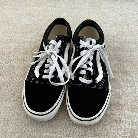 Vans Old Skool Black And White Low Top Sneakers Shoes 6.5 - Picture 3 of 9